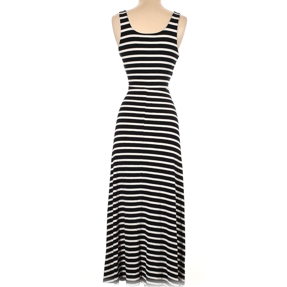 Women’s Old Navy Tank Style Striped Black and White Maxi Sundress Size M…